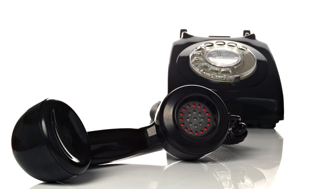 FCA seeks ban on premium rate calls for bank and insurance customers