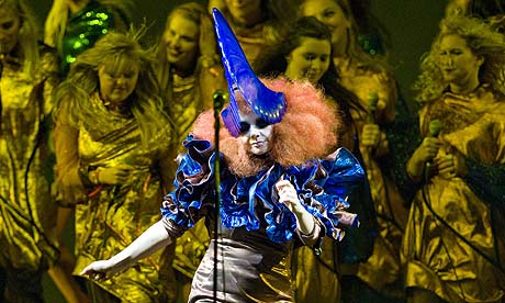 Bjork-headlines-Bestival--006.jpg