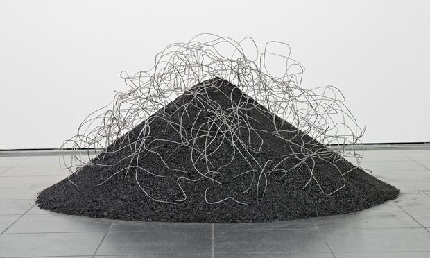 Reiner Ruthenbeck; Julio Le Parc review – elegant, charming, fetchingly simple