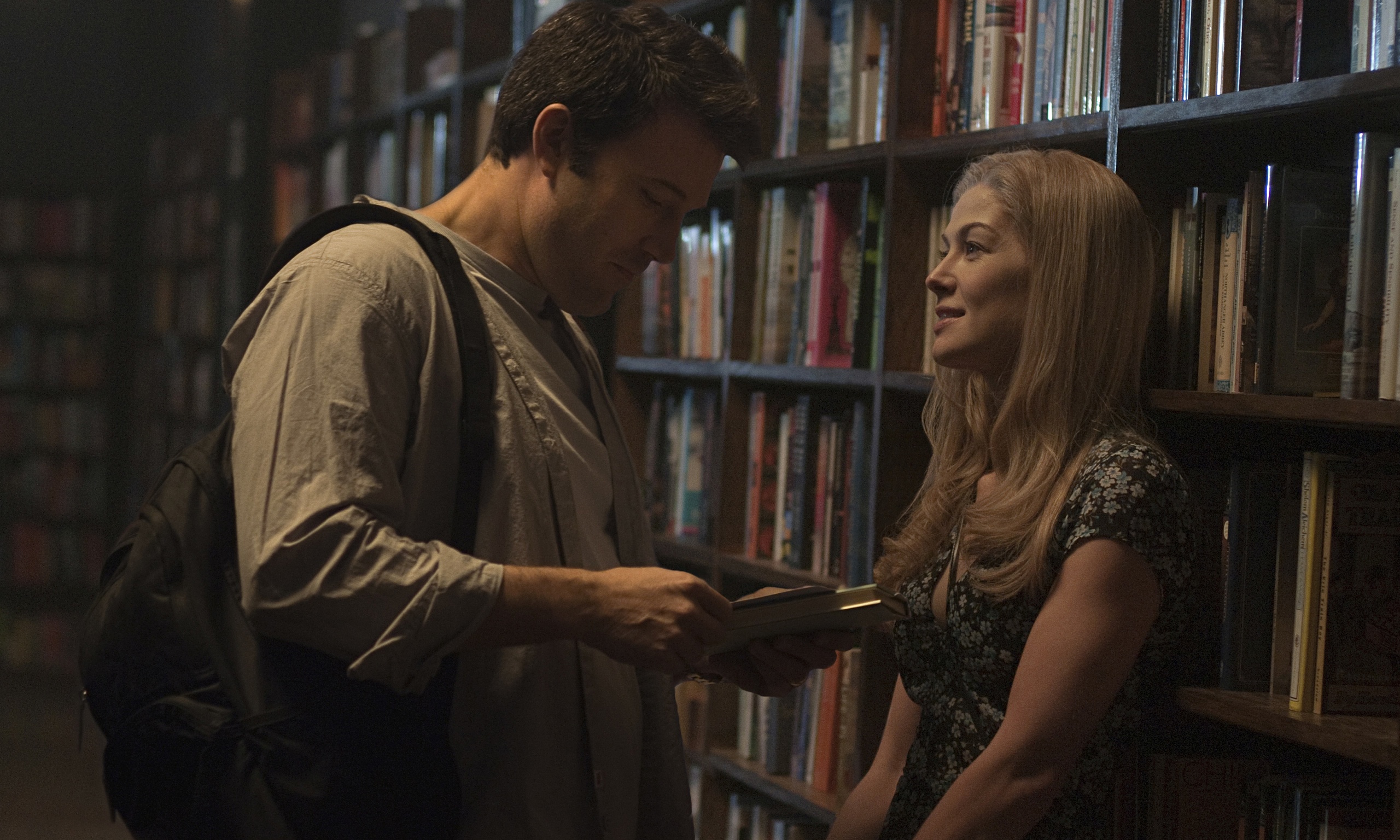 Gone Girl Review Two Different Readings Of A Modern Marriage Film