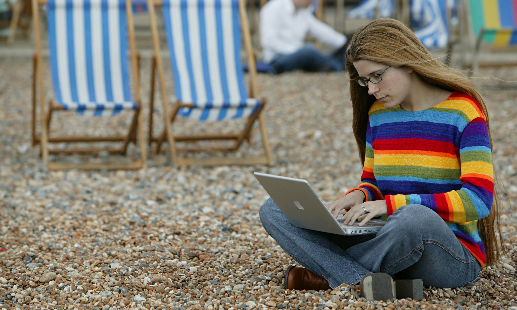 Publish and be spammed: a new way of thinking about email