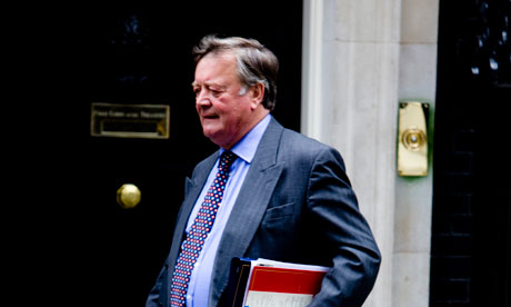Kenneth-Clarke-who-appear-007.jpg