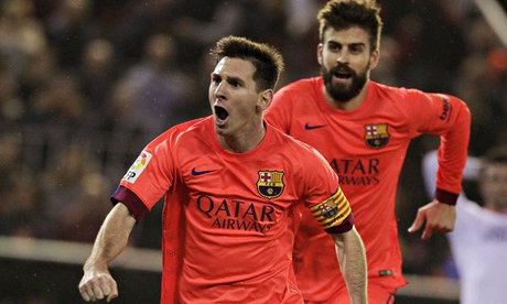 Lionel Messi hit by a bottle in Barcelona's late win at Valencia