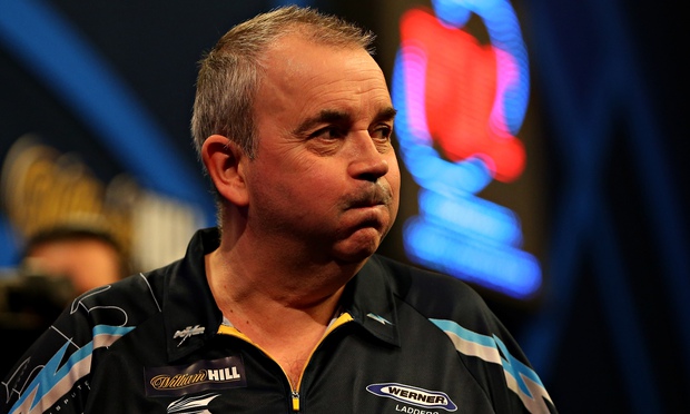 Phil Taylor beats Vincent van der Voort to move into World semi-finals