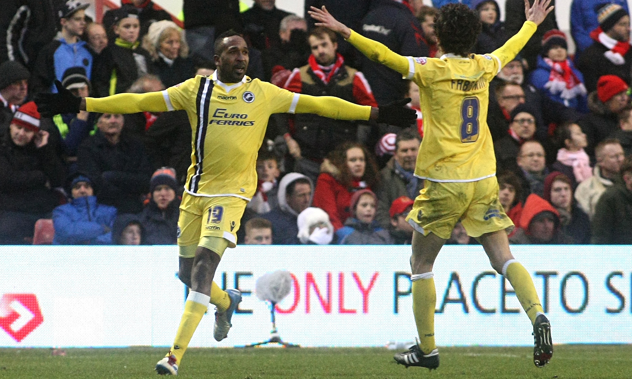 Millwall win at Nottingham Forest piles pressure on Stuart Pearce - The Guardian