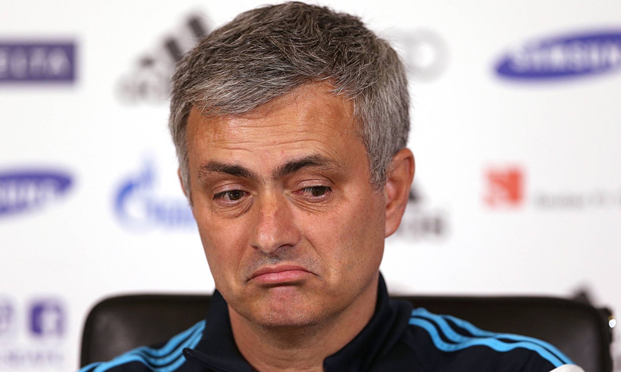 Chelsea’s José Mourinho returns reluctantly to the media fray