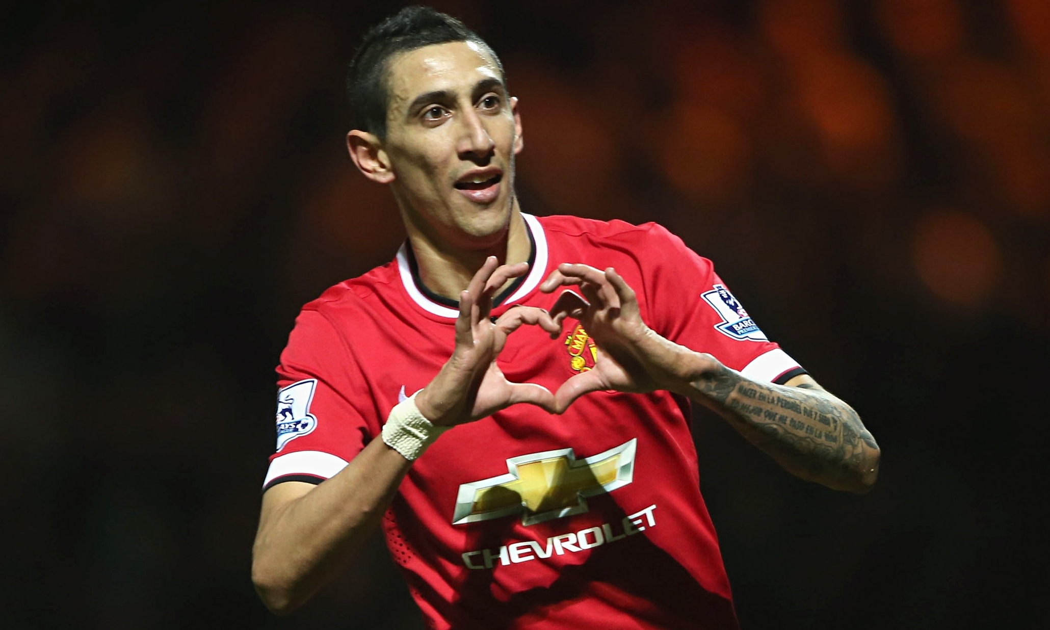 Louis van Gaal raises doubts over Ángel Di María’s Old Trafford future