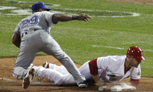 Lance Berkman describes prayer before game-tying 2011 World Series hit