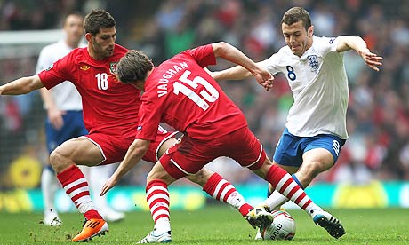 jack-wilshere-midfield-007.jpg