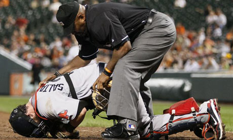 Orioles score six in ninth, hold on to beat Rays 9-6