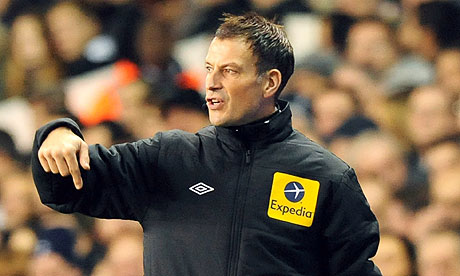 Referee Mark Clattenburg, 4th official,