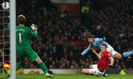 Sergio-Ag-ero-scores-Manc-008.jpg