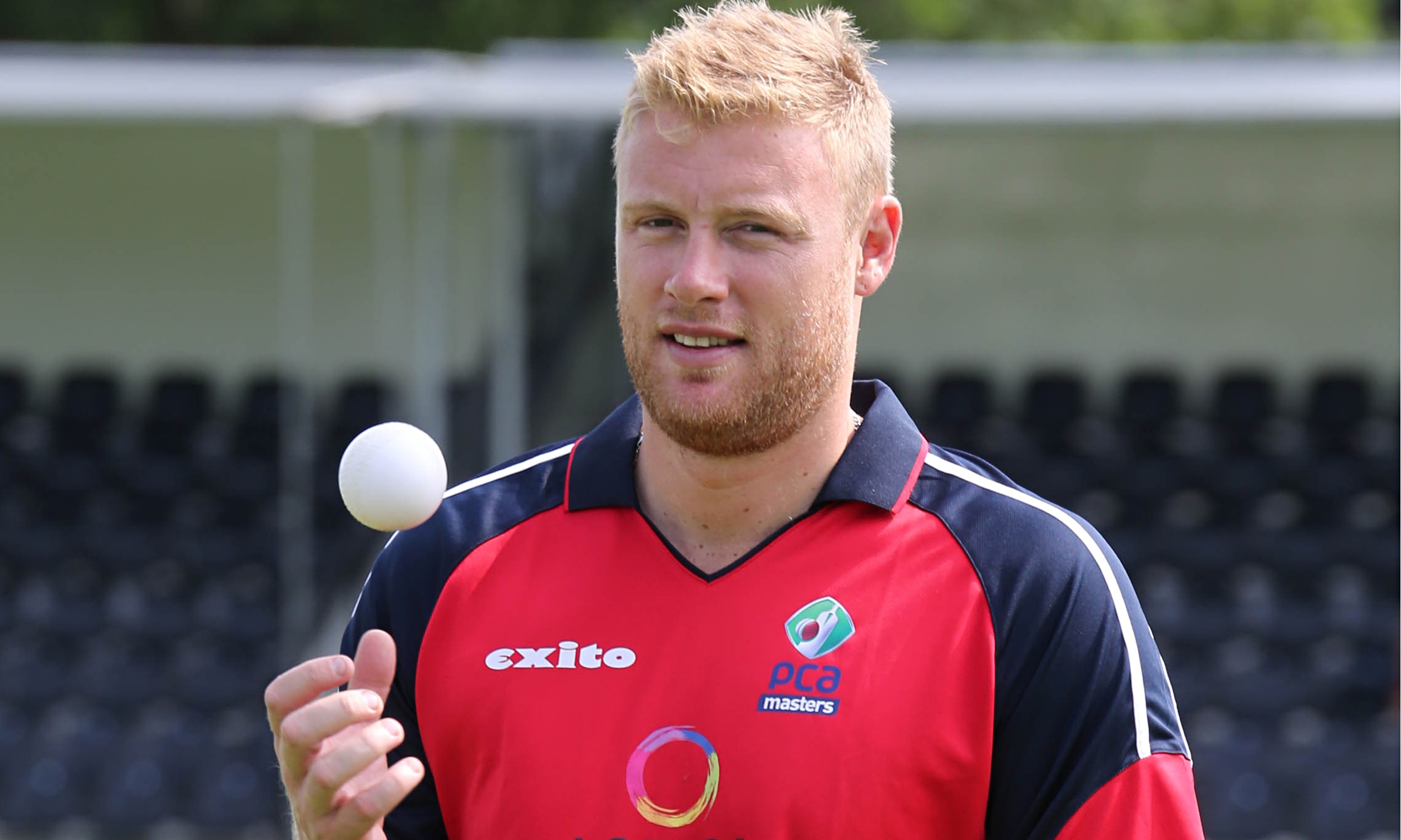 andrew-flintoff-comes-out-of-retirement-for-lancashire-lightning