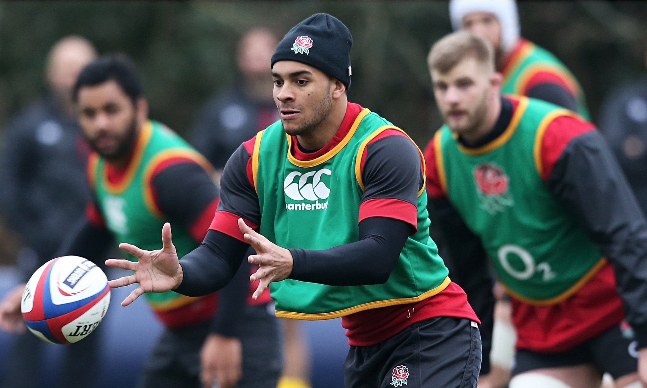 Stuart Lancaster’s unchanged England team belies growing wealth of options