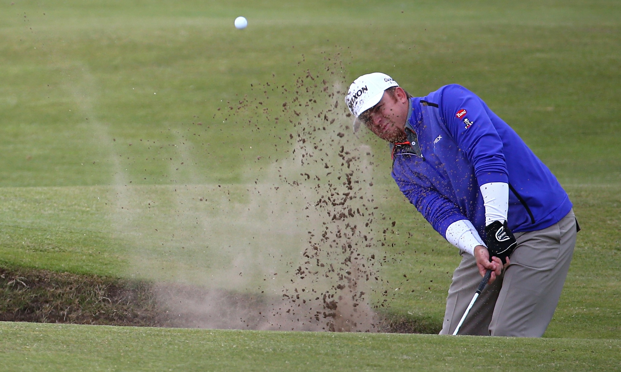 The Open 2015: Don’t pick up the ball, son – oh, sorry Mr Holmes