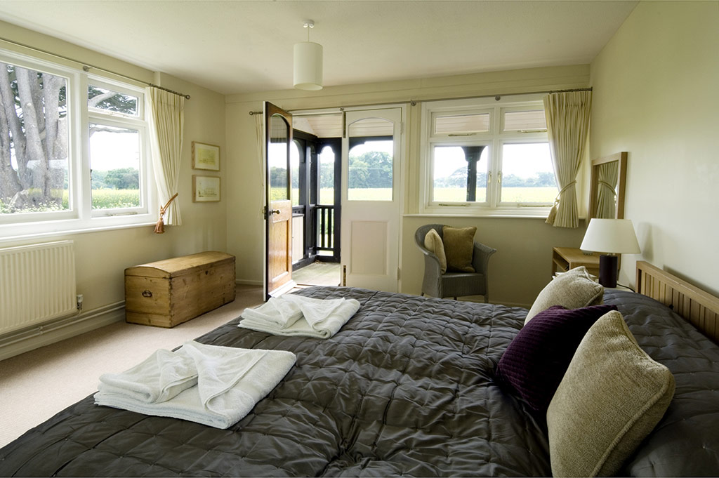 Osbourne House bedroom at Pavilion Cottage, Isle of Wight