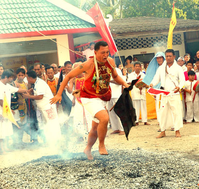 Phuket Taoist Vegetarian: Phuket Taoist Vegetarian festival