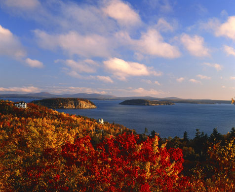 US National Parks: USA, Maine, Acadia National Park, coast in autumn