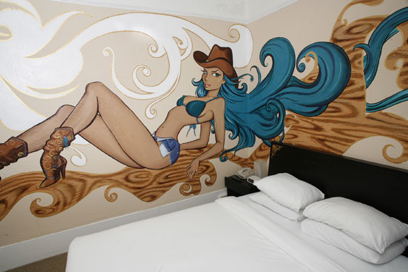 Art hotels: Hotel des Arts, San Francisco