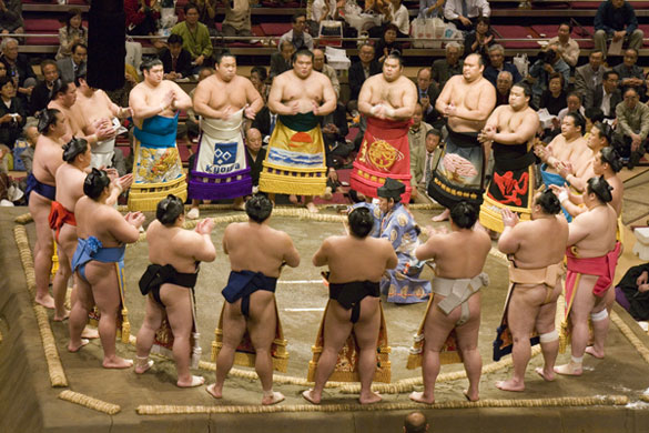 Earthbound images: Sumo wrestlers, Ryogoku, Tokyo, Japan