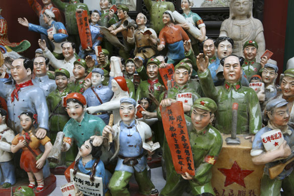 Earthbound images: Panjiayuan antique market, south east Beijing, China