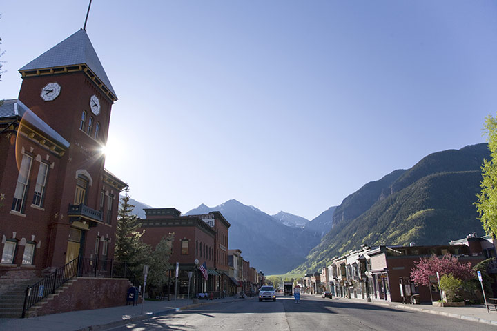 viewfinder14: main street