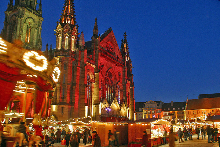 viewfinder2111: CHRISTMAS MARKET