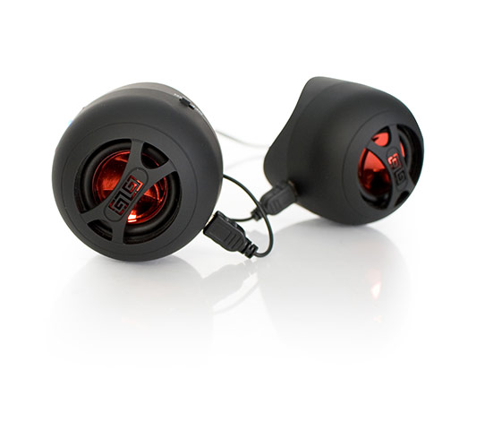 Picnic kit: Dual cylinder travel speakers