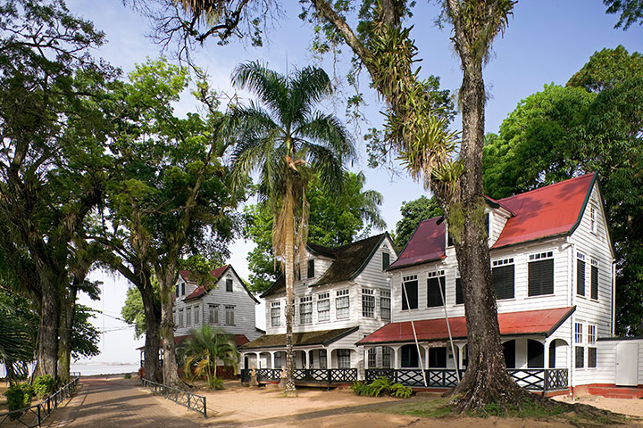 viewfinder: houses.