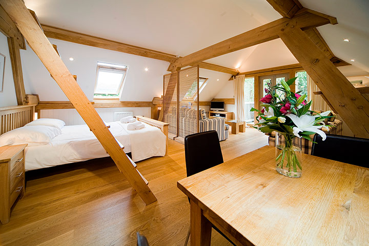 cool cottages devon: Hayloft Cornworthy interior