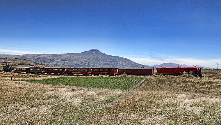 Ecuador train: The landscape between Quito and Latacunga