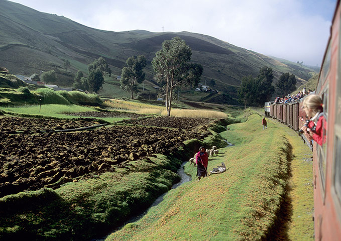 Ecuador train: Scenery from the train, Riobamba to Alausi, Ecuador