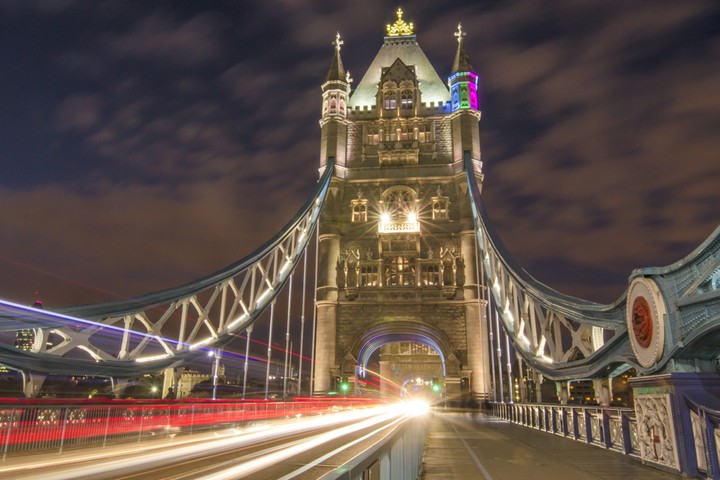 Buildings gallery: Tower Bridge, London