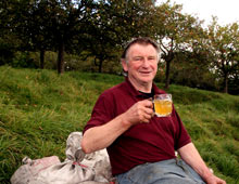 http://static.guim.co.uk/sys-images/Travel/Pix/pictures/2009/4/30/1241105013585/Cider-with-Roger-Wilkins--001.jpg