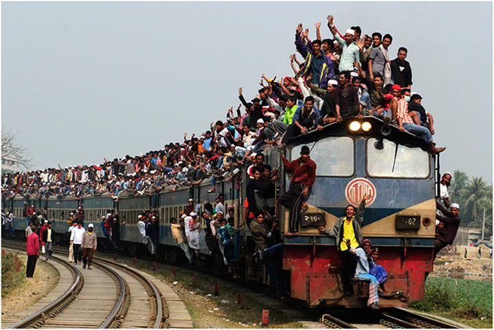 Travel Photo of Year: Train in Tongi, Bangladesh