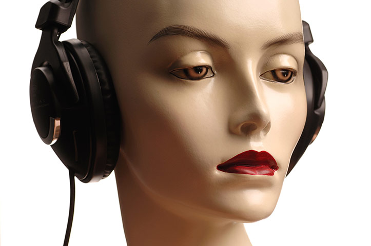 Viewfinder: Mannequin wearing headphones