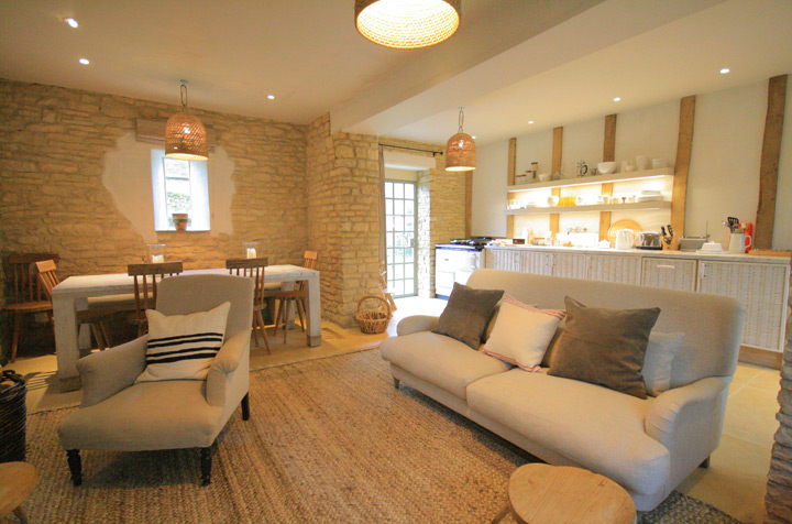 CotswoldsCottages: The Potting Shed