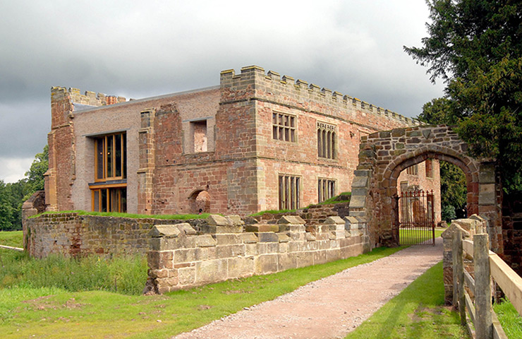 CoolCottagesWarwicks: Astley Castle, Nuneaton, Warwickshire